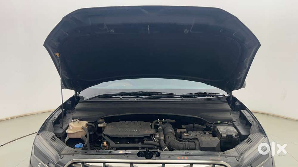 Hyundai Alcazar Signature (o) 6 Str 1.5 Petrol Dct, 2023, Petrol