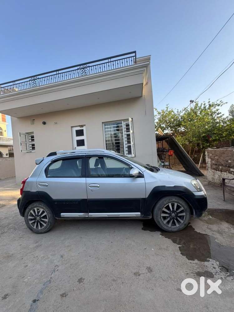 Toyota Etios Cross 2015 Diesel Good Condition