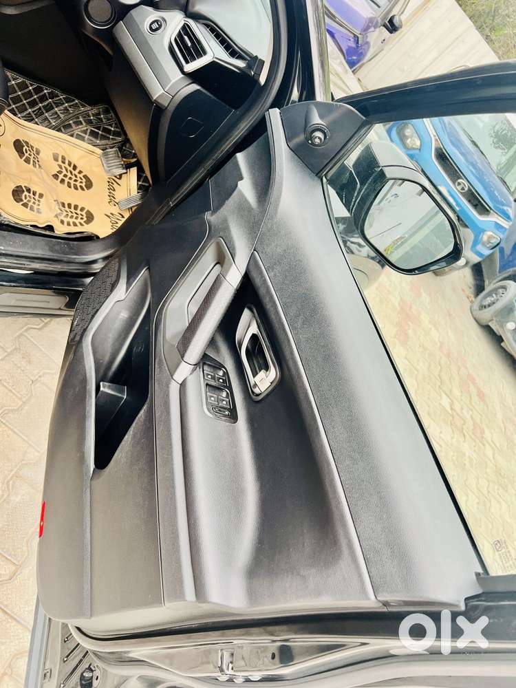 Tata Harrier Xza Plus Dark Edition, 2021, Diesel