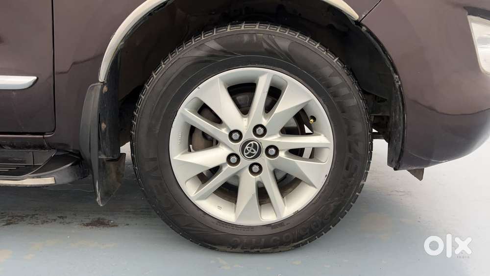 Toyota Innova Crysta 2.4 V 7 Str, 2019, Diesel
