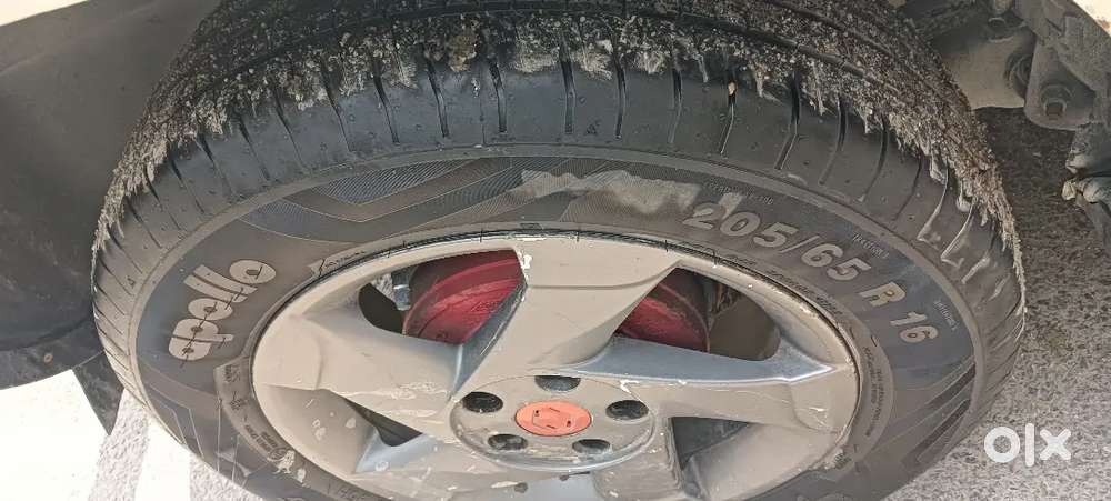 Excellent Condition No Any Work Required All Tyre New Amplifier Music.