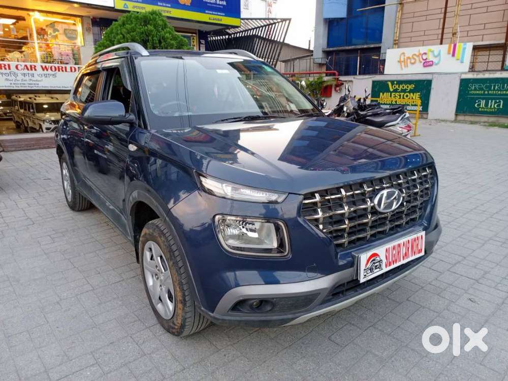Hyundai Venue 1.2 S Plus, 2022, Petrol