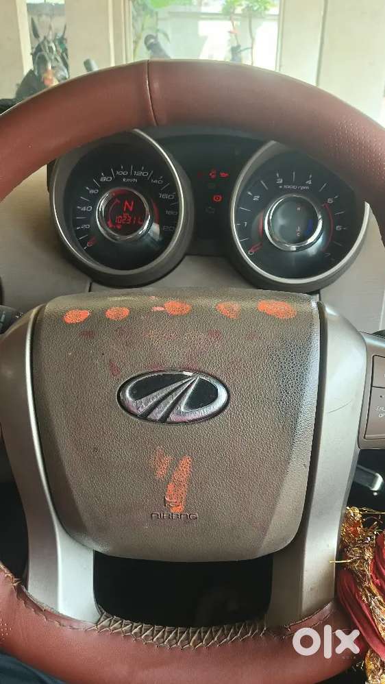 Mahindra Xuv500 2014