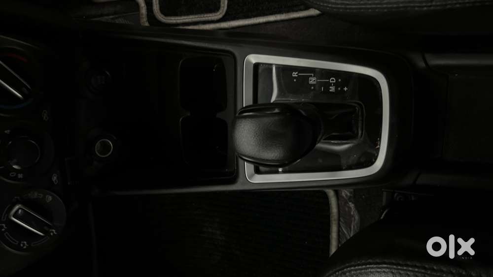 Maruti Suzuki Swift Amt Vxi, 2020, Petrol