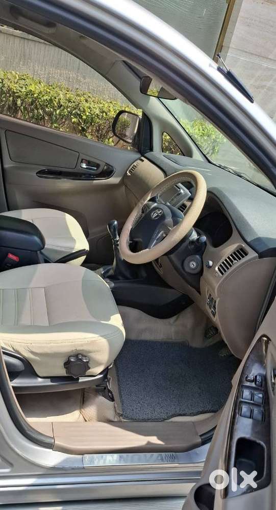 Toyota Innova 2.5 V 7 Str, 2015, Diesel