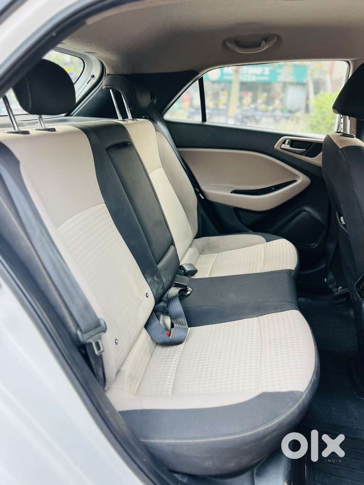 Hyundai Elite I20 Asta Option, 2018, Petrol