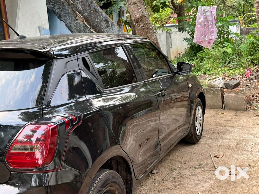 2021 Maruti Swift Lxi Black Kl65 125000km Company Service
