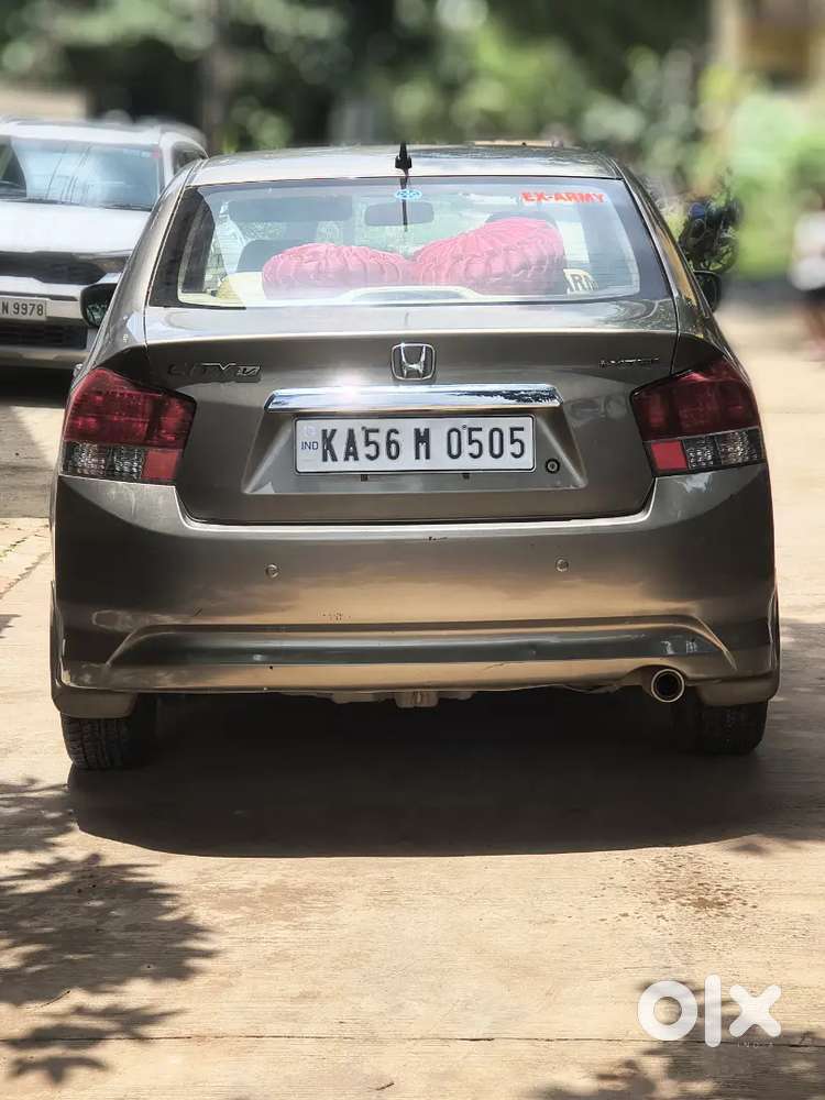 Honda City Top Model Petrol 2011 Manual 99000 Km Driven