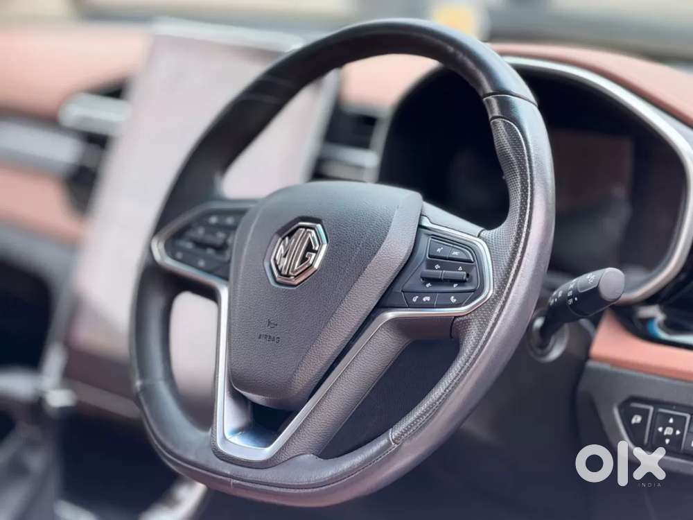 Mg Hector Plus Sharp Pro 1.5 Turbo Petrol Cvt 6 Str, 2023, Petrol