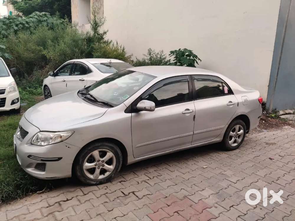 Toyota Corolla Altis 2011 Diesel Manual