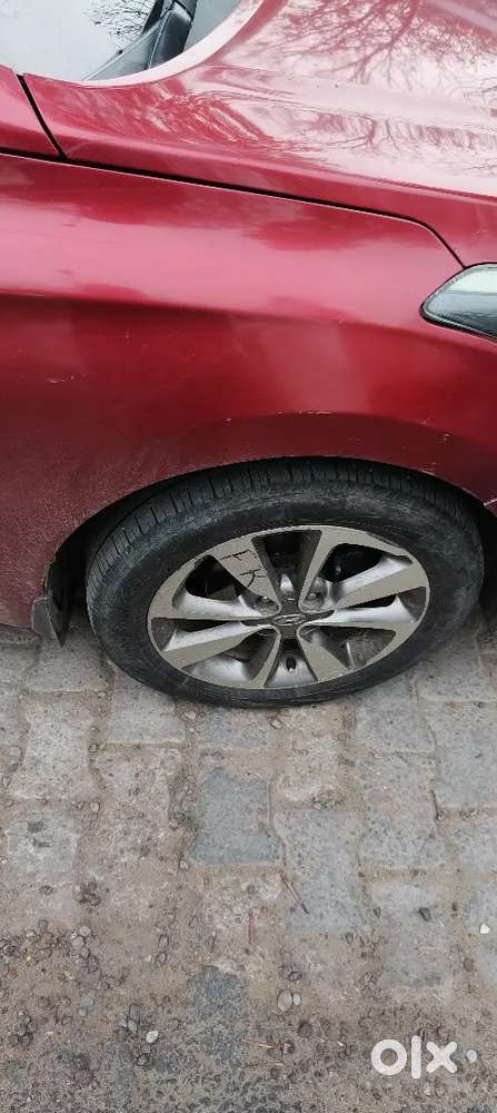 Hyundai I20 2015 Diesel 122000 Km Driven