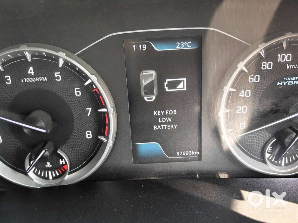 Maruti Suzuki Brezza 1.5 Zxi At Smart Hybrid, 2023, Petrol