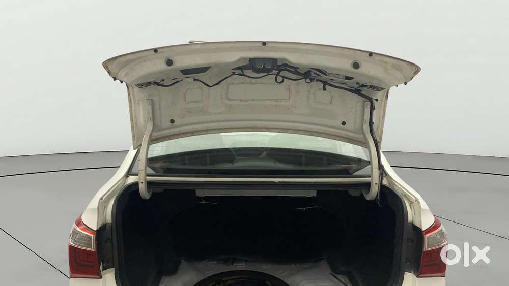 Hyundai Xcent 1.2 Vtvt Sx Option, 2019, Petrol