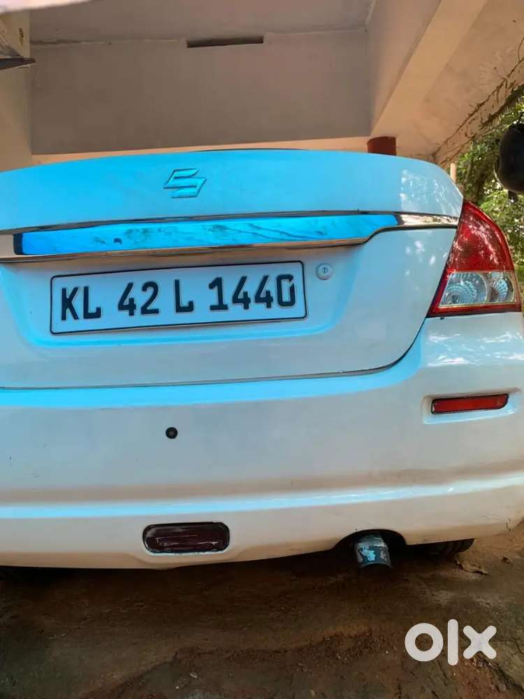 Maruti Suzuki Dzire 2015