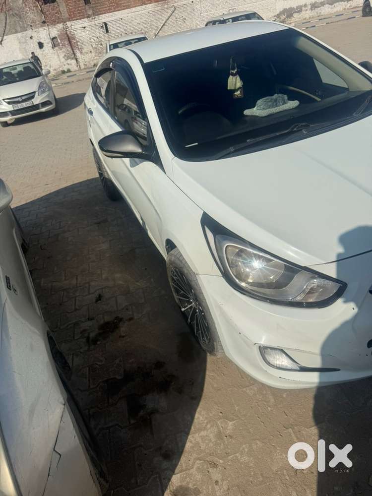 Hyundai Verna 2013 Diesel 176000 Km Driven