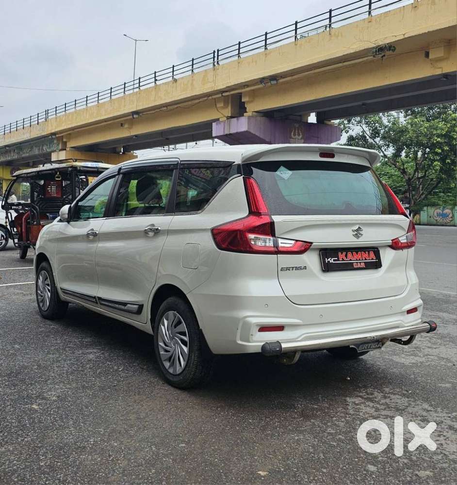 Maruti Suzuki Ertiga 1.5 Vxi, 2025, Cng & Hybrids