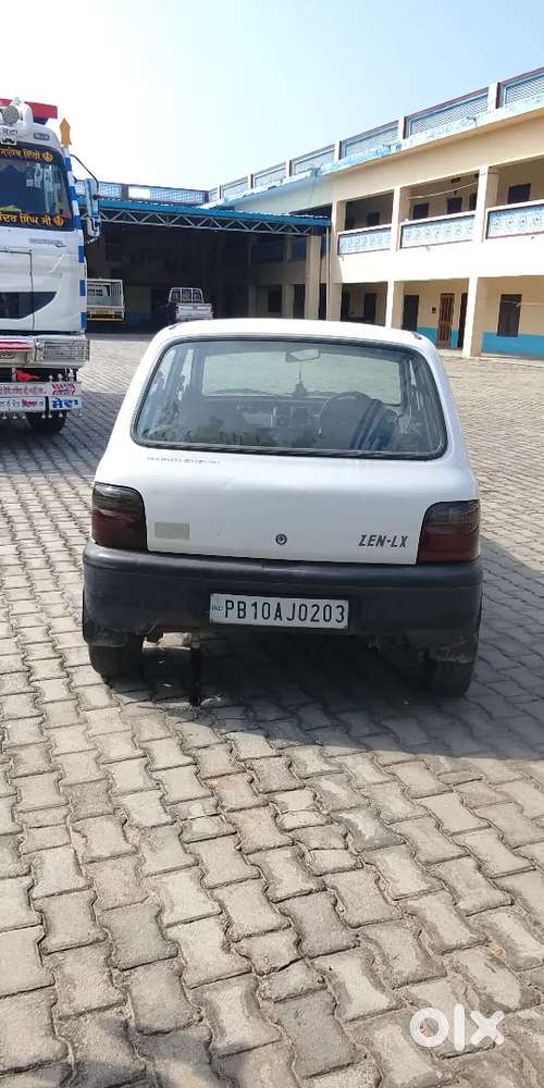 Maruti Suzuki Estilo 2004