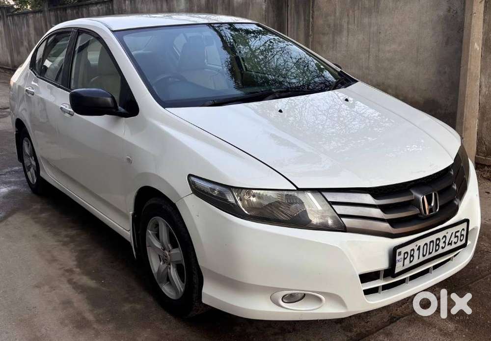Honda City, 2011, Petrol