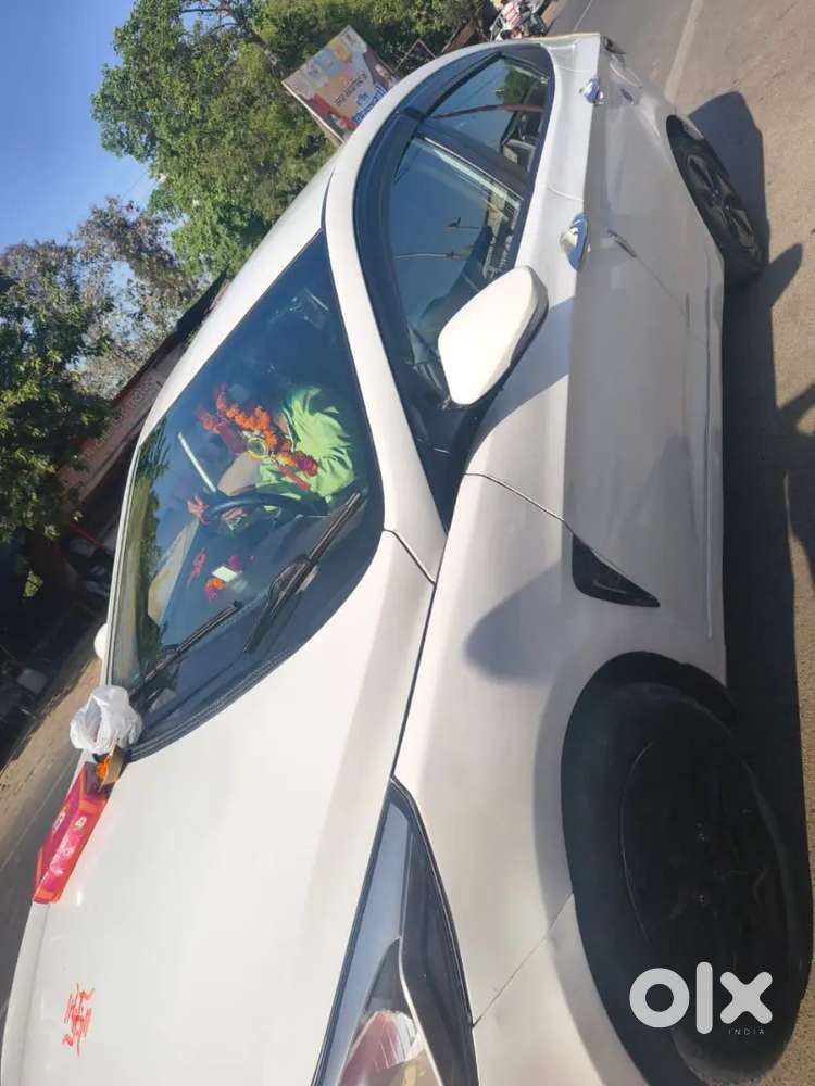 Hyundai Verna 2016