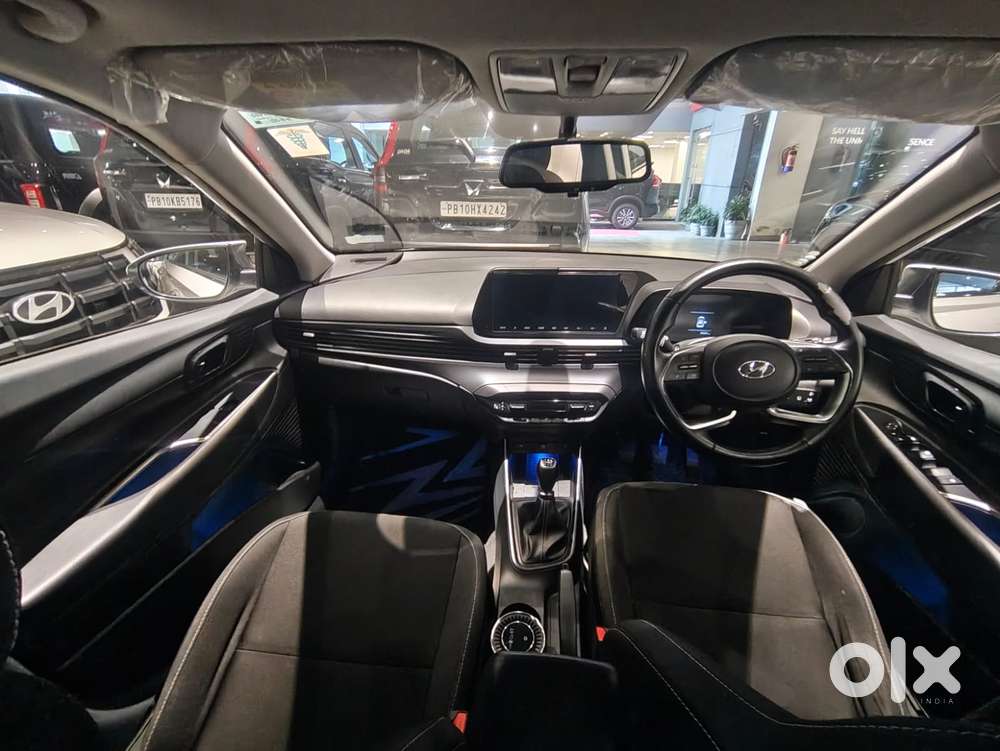 Hyundai I20 Asta (o) 1.2 Mt, 2022, Petrol