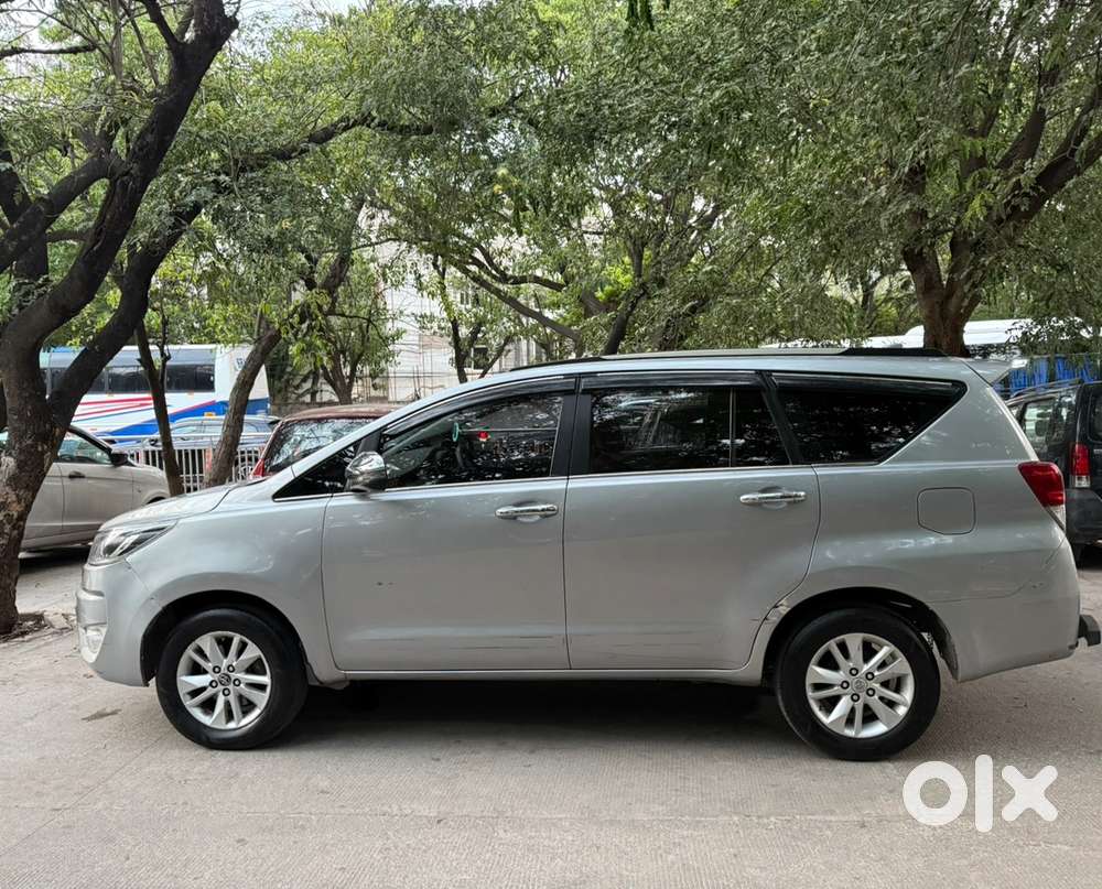 Toyota Innova Crysta 2018