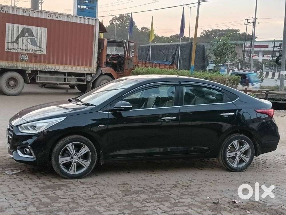 Hyundai Verna 1.6 Crdi At Sx, 2017, Diesel