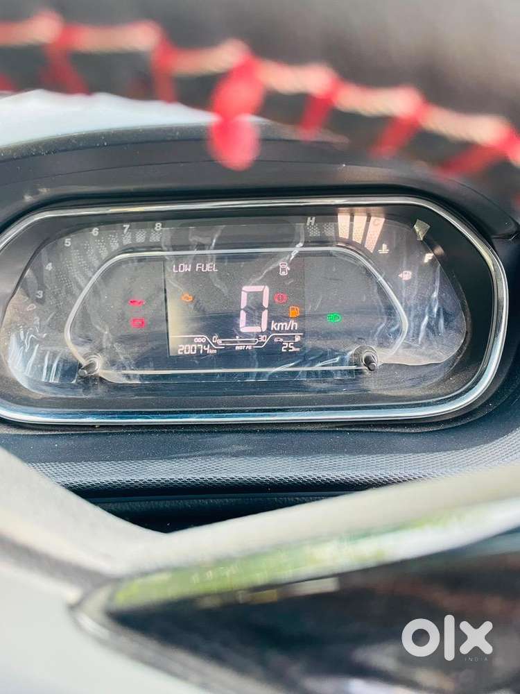 Tata Tiago Petrol 2022