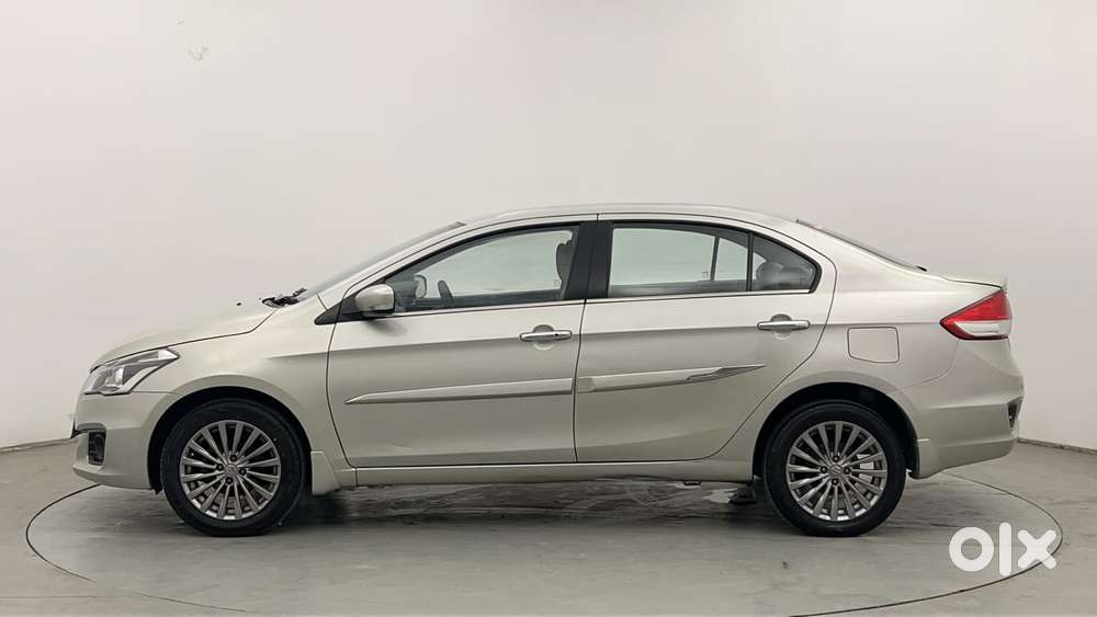 Maruti Suzuki Ciaz Alpha 1.5 Dual Tone, 2017, Petrol