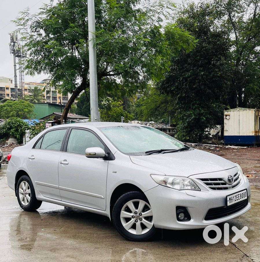 Toyota Corolla Altis [ ] 1.8 Vl At, 2012, Petrol