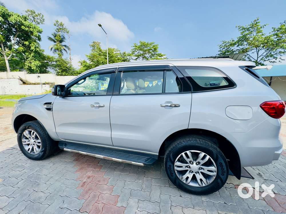 Ford Endeavour 3.2 Titanium At 4x4, 2016, Diesel