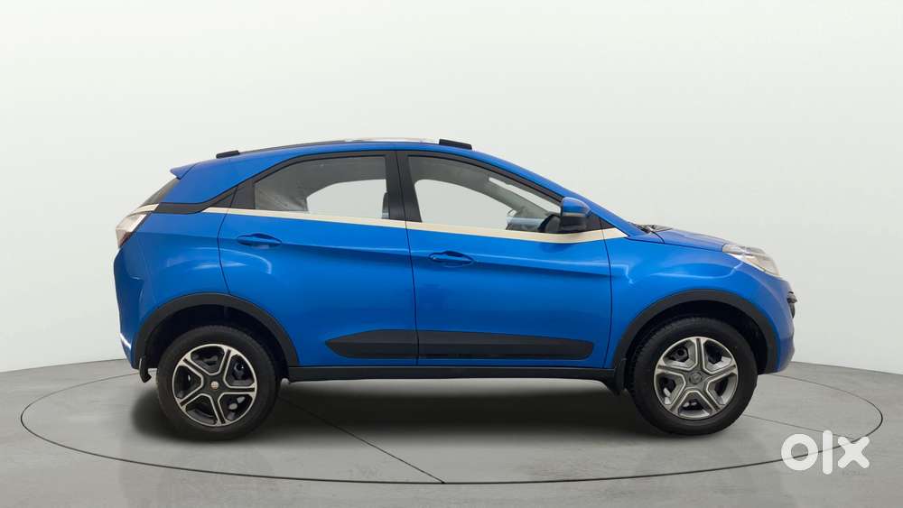 Tata Nexon 1.2 Revotron Xt, 2018, Petrol