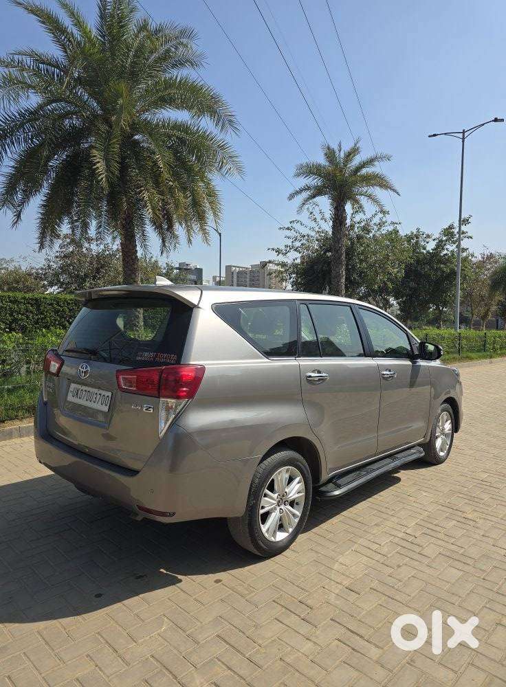 Toyota Innova Crysta [2020-ongoing] 2.4 Zx 7 Str, 2020, Diesel
