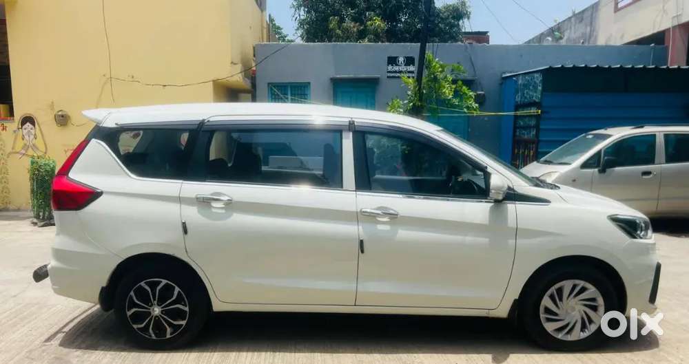 Maruti Suzuki Ertiga Vxi 2023