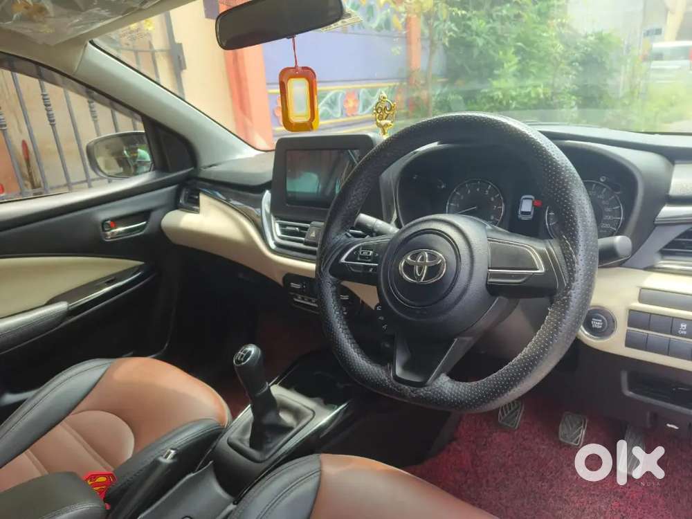 Toyota Glanza 2024 Petrol Well Maintained