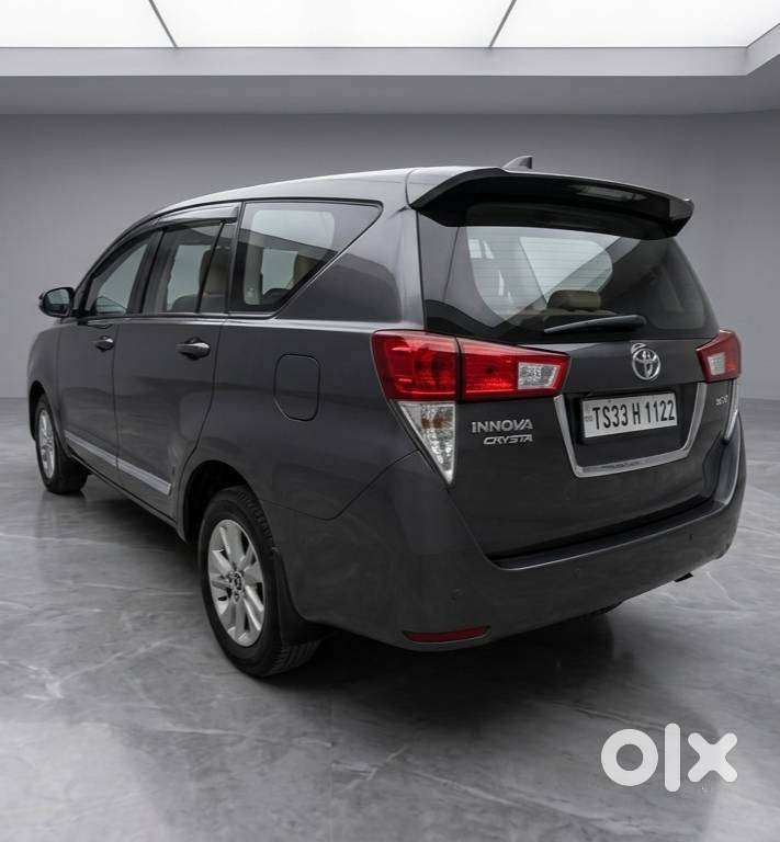 Toyota Innova Crysta 2.4 V, 2017, Diesel