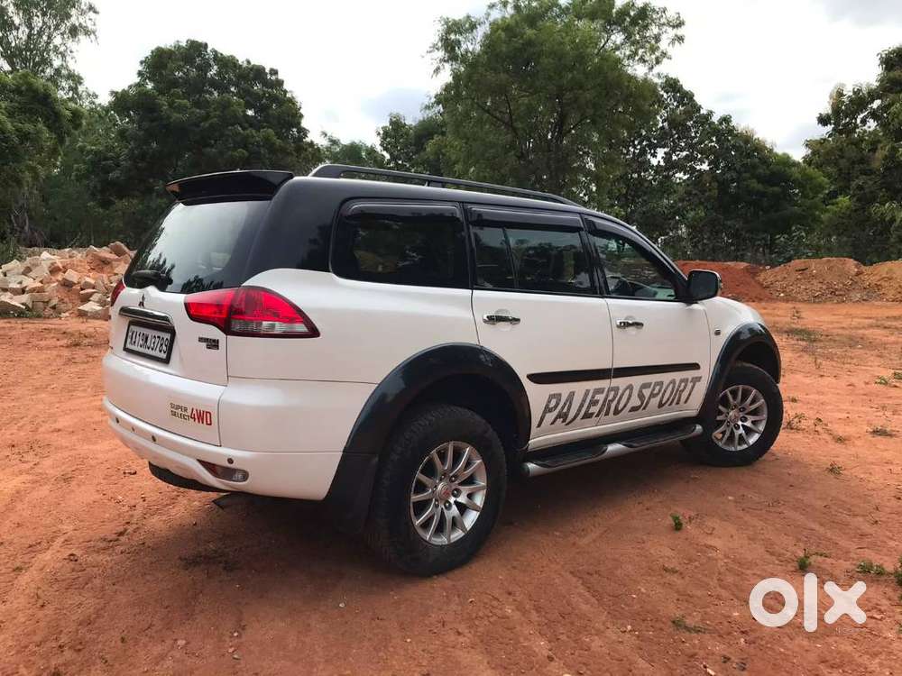 Mitsubishi Pajero Sports 2.5l 4x4