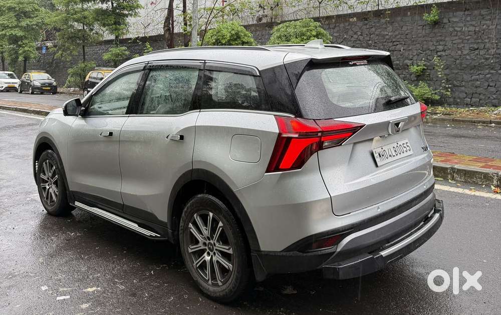 Mahindra Xuv700 2.2 Ax 7 Diesel At Luxury Pack Str Awd, 2022, Diesel
