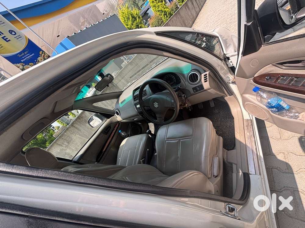 Maruti Suzuki Sx4 2011