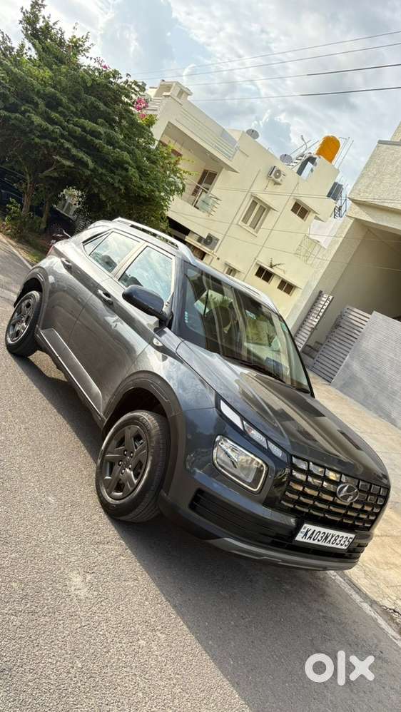 Hyundai Venue 1.2 Sx Petrol Model 2025