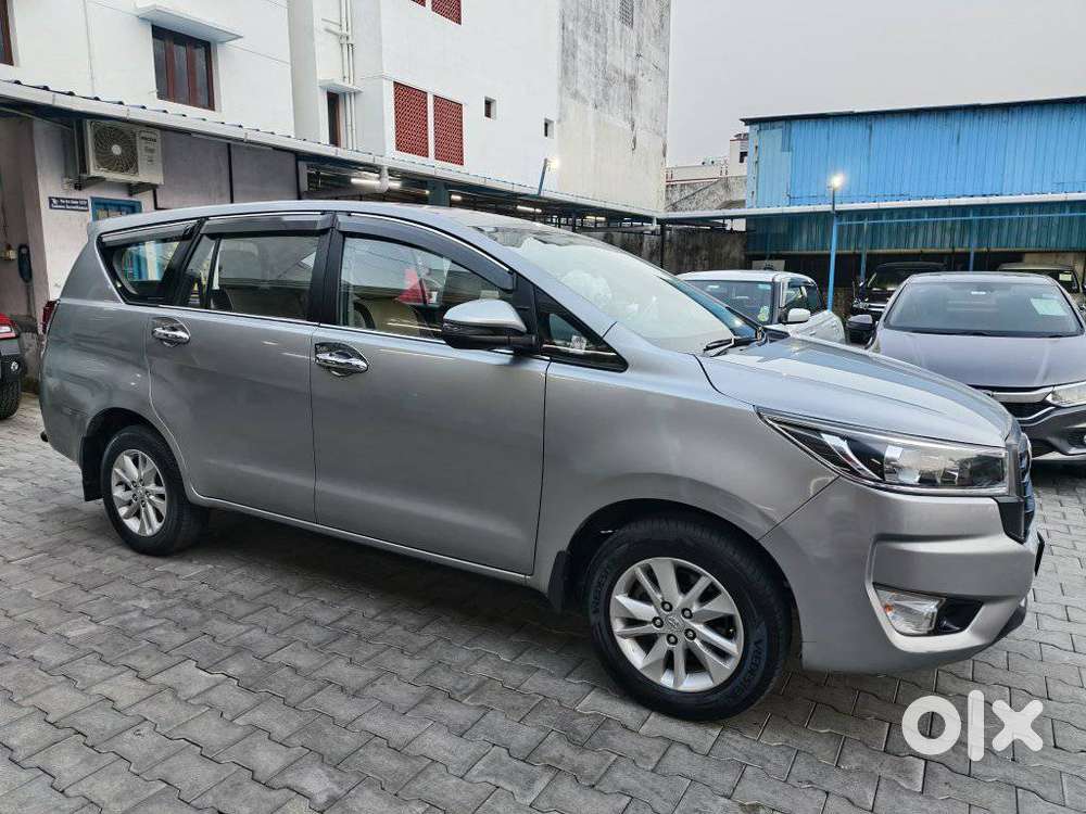 Toyota Innova Crysta 2.7 Gx Limited Edition 7 Str, 2023, Diesel