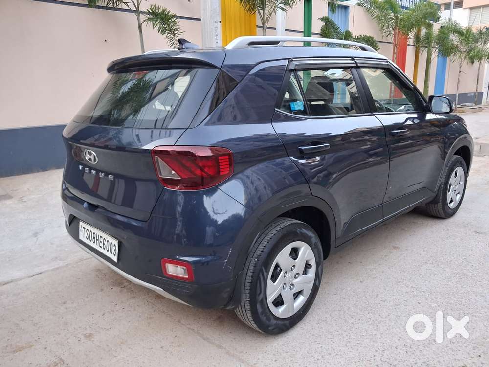 Hyundai Venue S Plus Mt 1.2 Kappa, 2020, Petrol