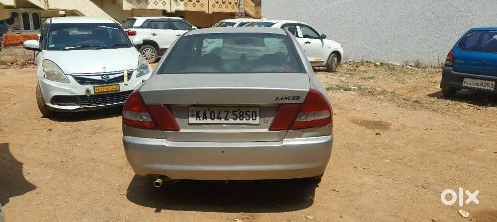 Mitsubishi Lancer 2002 Petrol 98000 Km Driven