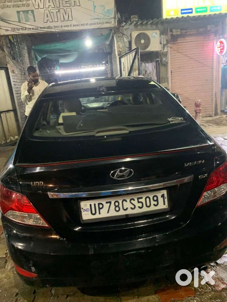 Gadi Me Koi Km Nahi Hai Mast Hai Ak
