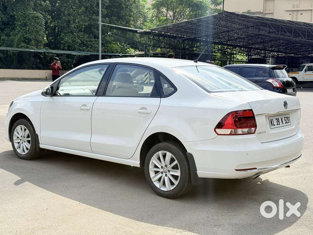 Volkswagen Vento 1.2 Tsi Highline Plus At, 2016, Petrol