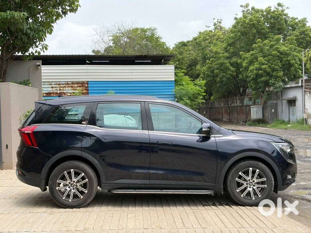 Mahindra Xuv700 2.0 Ax 7 Petrol At Luxury Pack Str, 2026, Petrol
