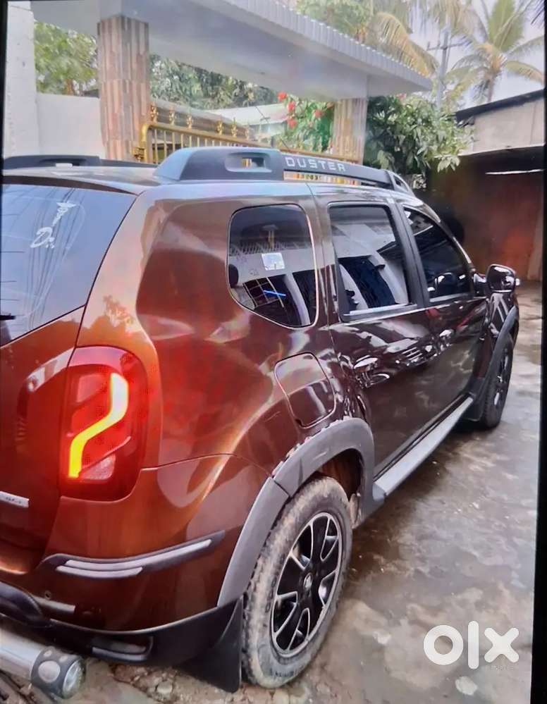 Renault Duster Rxz Top Model