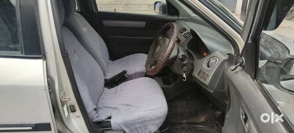 Maruti Suzuki Swift 1.3 Vxi, 2006, Petrol