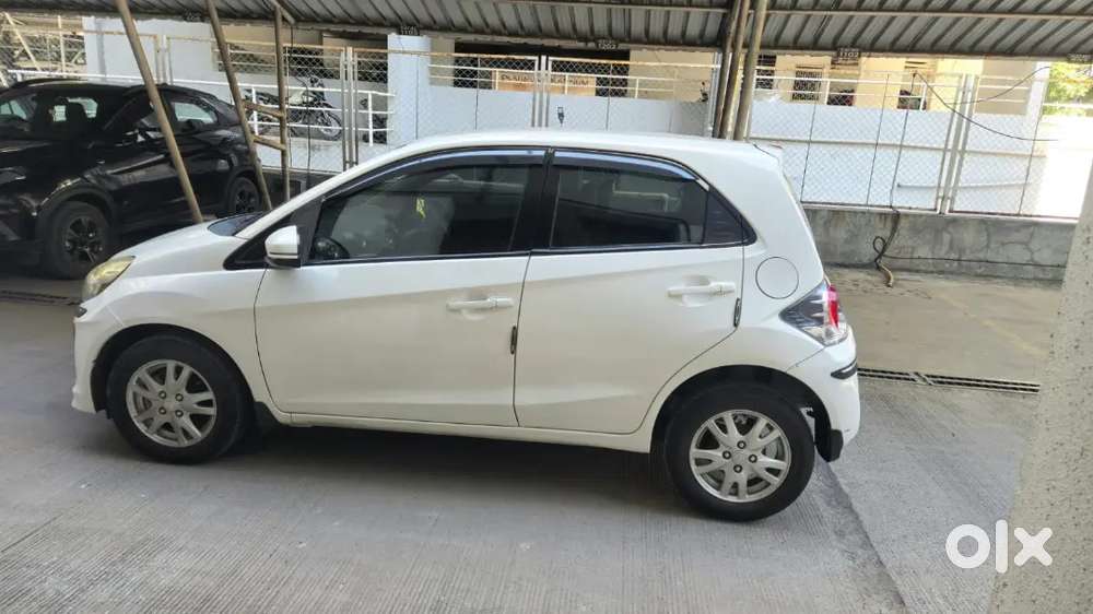 Honda Brio 2016 Petrol Well Maintained
