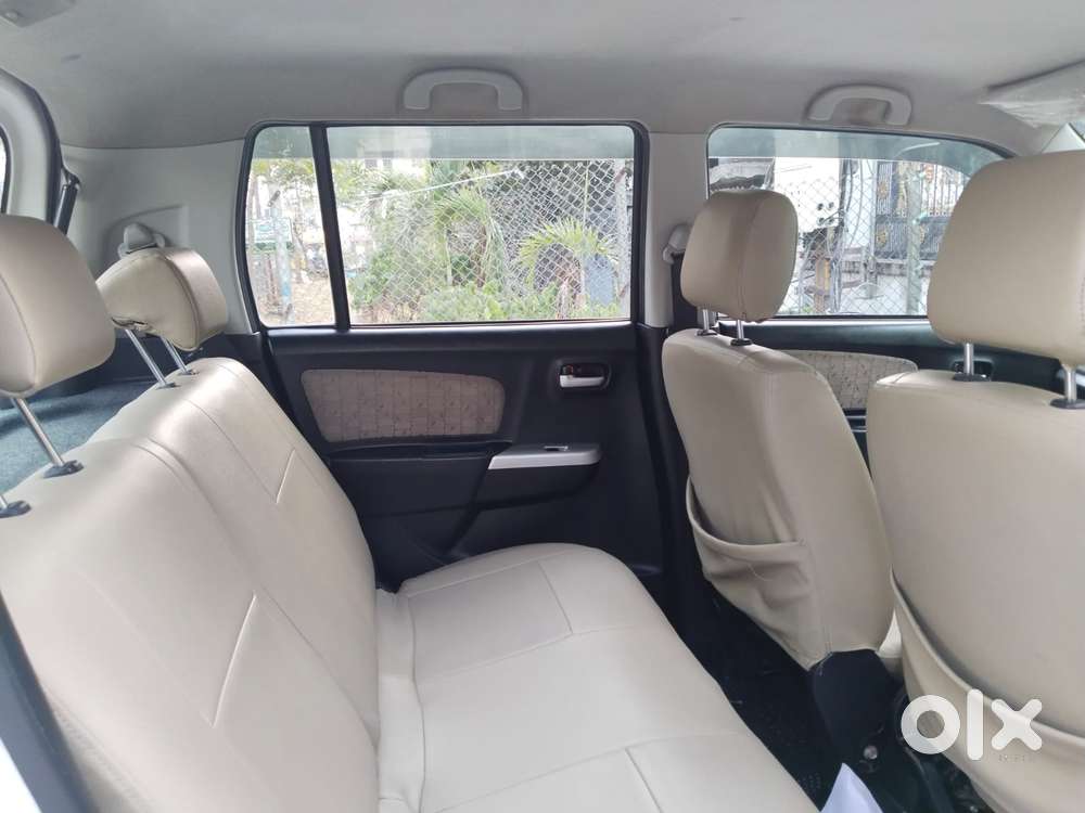 Maruti Suzuki Wagon R Vxi Amt1.2, 2015, Petrol