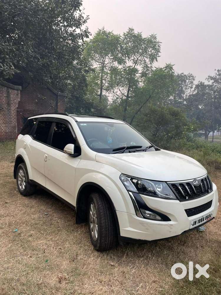 Mahindra Xuv500 2016 Diesel 131000 Km Driven